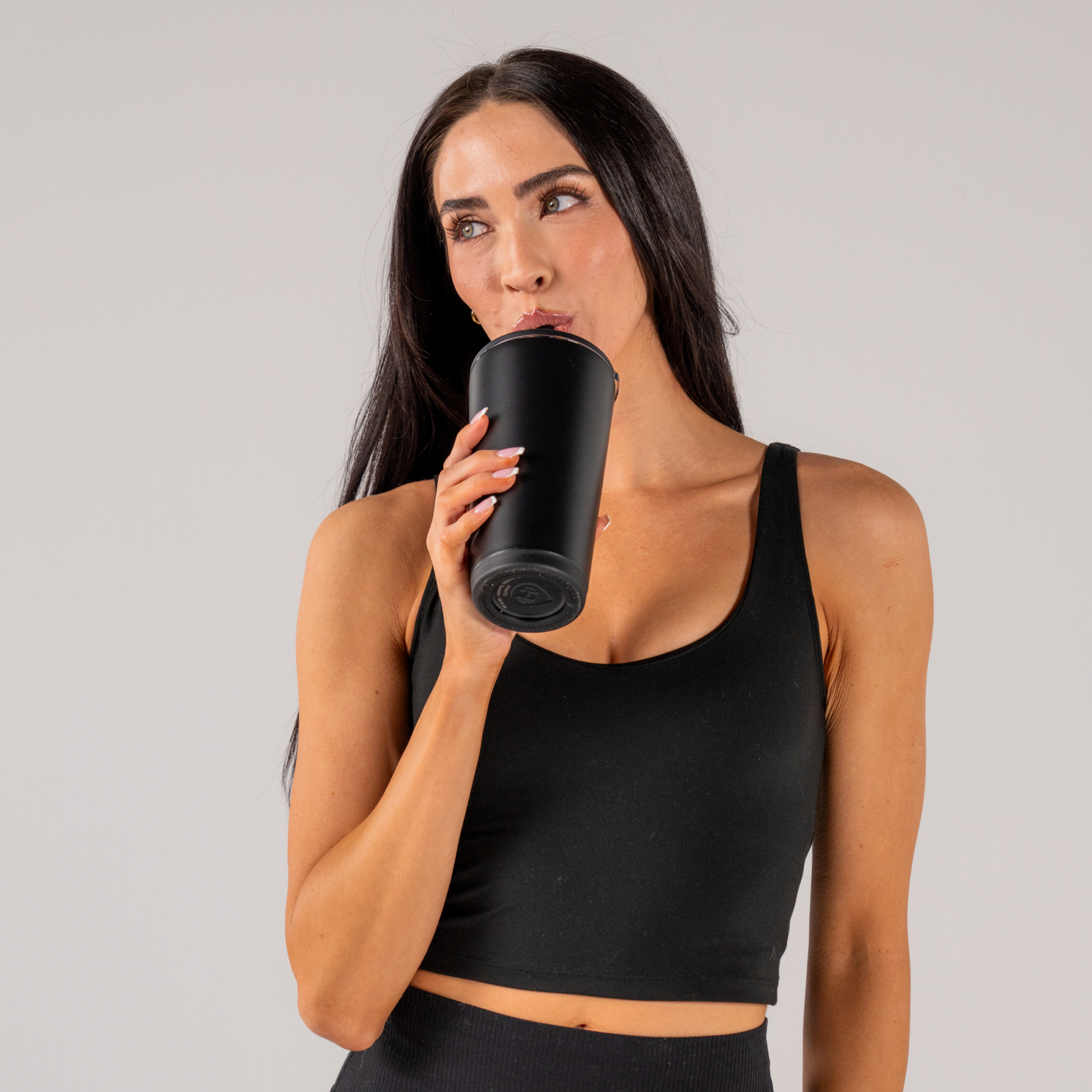 black-l8 EverydayTumbler20oz.-Black-WPI-5.png